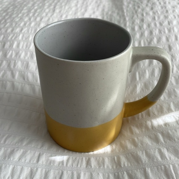 Anthropologie mugs (and others) lot of 5 - Picture 9 of 12
